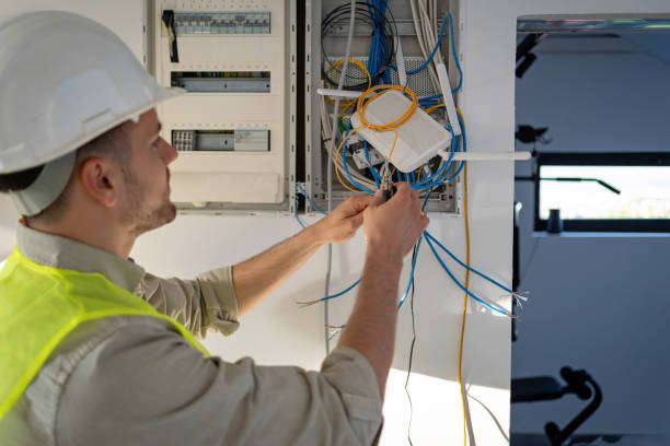 Best Affordable Emergency Electrician  in Carey, OH